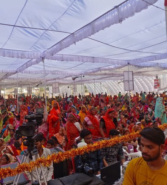 Traditional devotional gathering